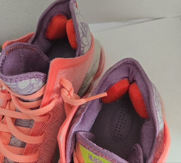 Nike LeBron XIX (19) Low Shoes~ Crimson Bliss (DQ8344-600) Men's Size 12 - Picture 4 of 5